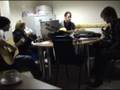 videos de The Holy Bones performing 'Cast No Shadow'