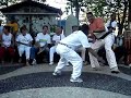Mestre Formiga vadiando ao ar livre