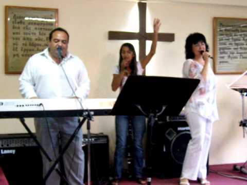 Iliya Panov leads the worship
