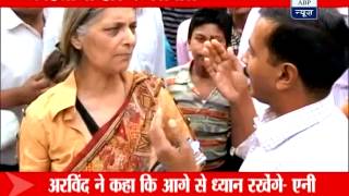 Anna supporter Annie Kohli again confronts Arvind Kejriwal