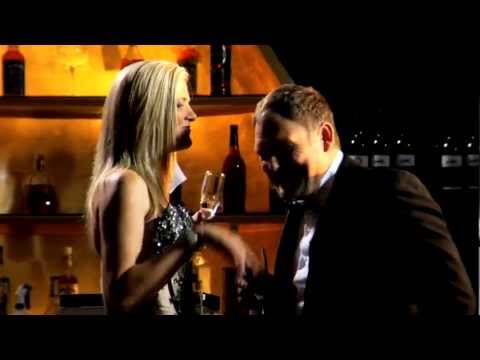 SORINA/FLOOZE – Bruce & Die Flooze (AMPTELIKE MUSIEK VIDEO met Steve Hofmeyr)