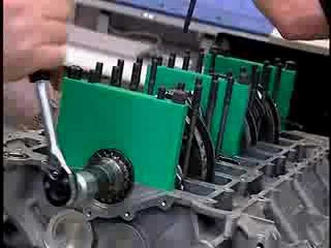 Construction of W16 engine