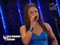 HAGA EL OSO CANTANDO