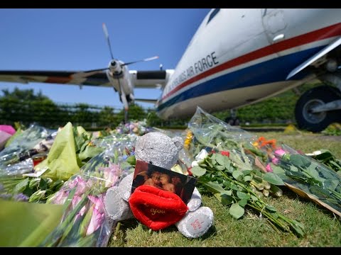 Bodies From Malaysia Airlines Flight 17 Arrive in Netherlands