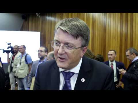 Cerimônia de entrega da Base Nacional Comum Curricular ao Conselho Nacional de Educação