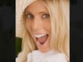 wando

cria��o e edi��o de imagens: maria celia olivieri
programas: iphoto/photoshop
imagens: gettyimages/flickr

voc� � luz
� raio estrela e luar
manh� de sol
meu iai�, meu ioi�
voc� � \