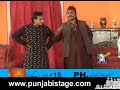 De Dhana Dan Paisa Paisa (Clip 1/12) - Punjabi Stage Show