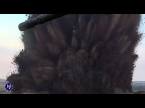Israel releases 'Gaza tunnel footage' - BBC News