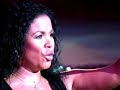 Eva Ayllon