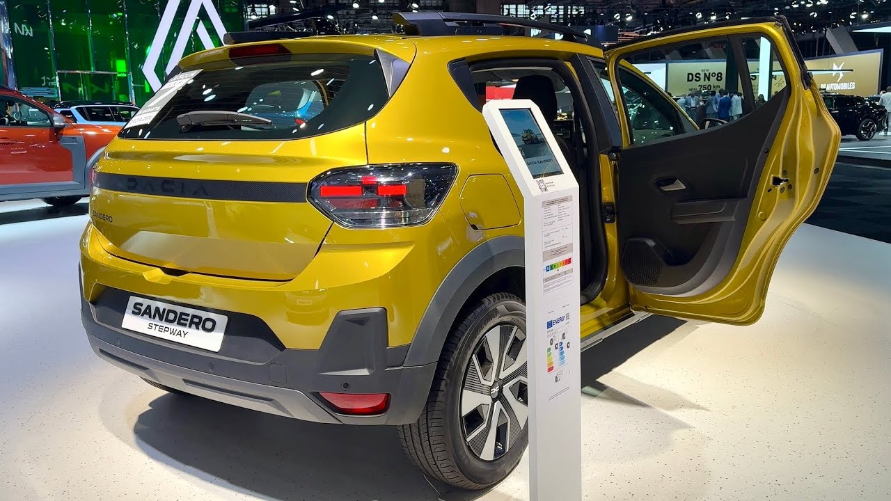 DACIA SANDERO Stepway FACELIFT 2026 - PRACTICALITY, roof rails, TRUNK & REAR SEATS (TCe 110)