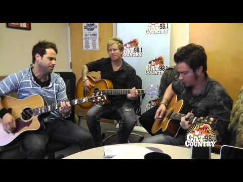Parmalee – Acoustic “Carolina”