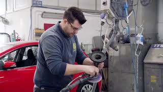 How to use the high temperature spray paint for engine components