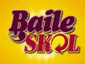 assista mais no www.baileskol.com.br.
com 14 anos de carreira, o sambista leandro sapucahy � produtor musical, instrumentista, cantor e compositor, al�m de ser o percussionista de marcelo d2. ele faz e produz samba de qualidade com pitadas de hip-hop e linguagem de rap, al�m de utilizar alguns recursos de scratch. seu primeiro trabalho, 