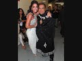JUAN GABRIEL CANTA EN JAPONES.....