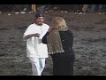 DESPUES DEL JARIPEO EN RANCHO EL CERRRO,URIANGATO,GTO. ESTA GRAN IMITADORA DIVIERTE LA GENTE .  LA ACOMPANA NACHO GUZMAN DE RANCHO EL CERRO QUE ANDA BIEN BORACHO!