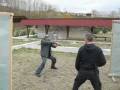 videos de Krav Maga real gun threat in the body