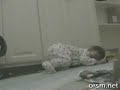 Ni�o riendo bebe (Kid laughing)