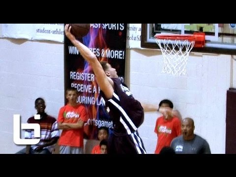 dunkfest - Check out Blake Griffin making his appearance at the Jamal Crawford Pro Am and giving the crowd exactly what they expected!