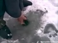 Memancing guna jari kelingking di Russia