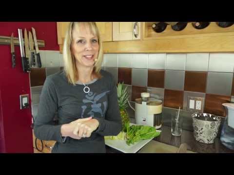 how to juice pineapple with skin