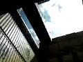 CONTAINER CHE ESCE DALLA STIVA