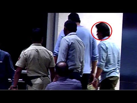 Shah Rukh Khan Spotted At Yauatcha Mumbai