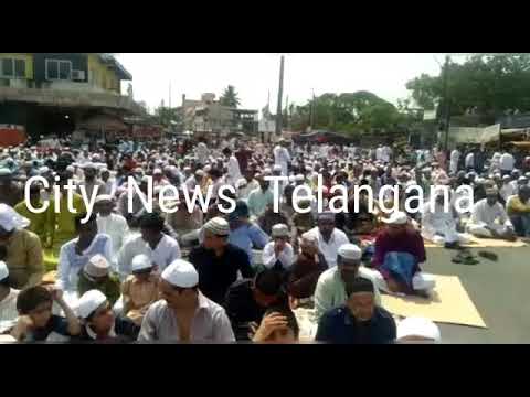 Namaz Eid-ul-Fitr at Eidgah miralam .Hyderabad || 2019