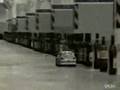 Chanson de Mario avec une Voiture RC & des Bouteilles !!!