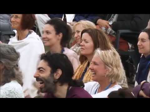 Mooji Video: We Must Learn to Remain As the Observer