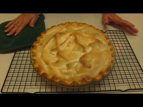 how to keep lemon meringue pie from weeping