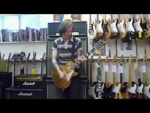 P90 - Here we show you the sound difference between Humbucker's and P90's. Comparison times are below. It is definitely noticeable and it shows that P90's have a m...