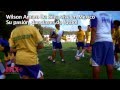 Click to View : Maestro brasileño comparte la pasión del futbol a niños mexicanos