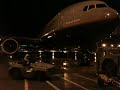 777 arrives at gate