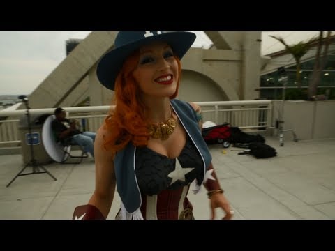 Cosplay - Be sure to Share this video with your friends on FB & Twitter! For HD Photots of the Cosplay girls check out the link bellow! https://www.facebook.com/Elysia...