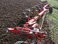 fendt 930 & 9 furrow kuhn plough in maize stubble