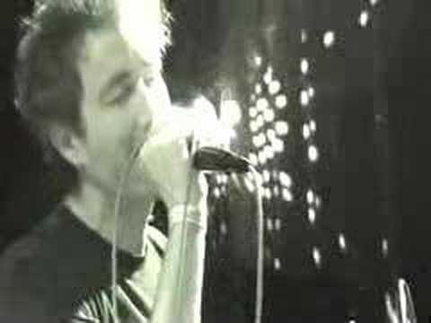 0photo 0 Sunshine Jones Live in NYC performing “Anywhere you are”