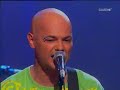 celtas cortos en cuatro, en el programa 40pop el 27/mayo/2006, tocando 