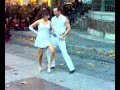 Dos Dominicanos tirando arte Dos Dominicanos tirando arte