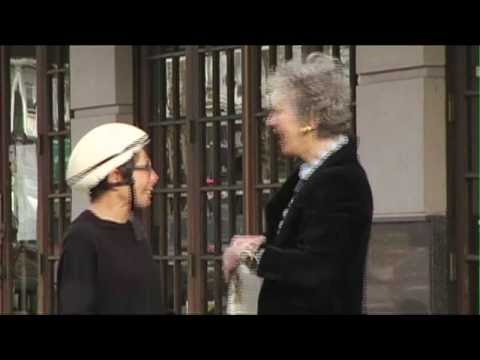 Liz Claiborne Fall 2009 Ad Campaign + Making Of...