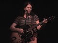 Kris Delmhorst -