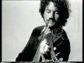 Il violinista Vittorio Ciurlia in uno spot