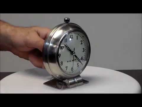 how to set old school alarm clock