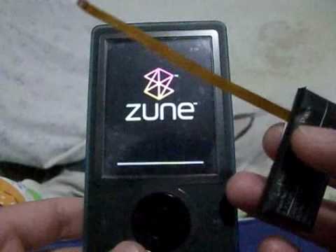 Zune - This is how I fixed my 30gb Zune (1st generation). It's not a frozen Zune like other people have experienced. It'll just restart over and over and it won't b...