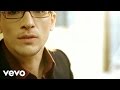 Ivan Segreto Con Un Gesto Official Music Video and Lyrics