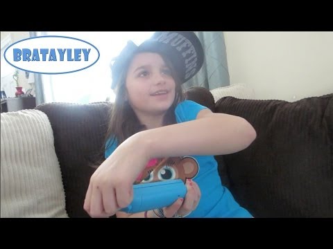 Cute Gamer Chick (WK 165.7) | Bratayley