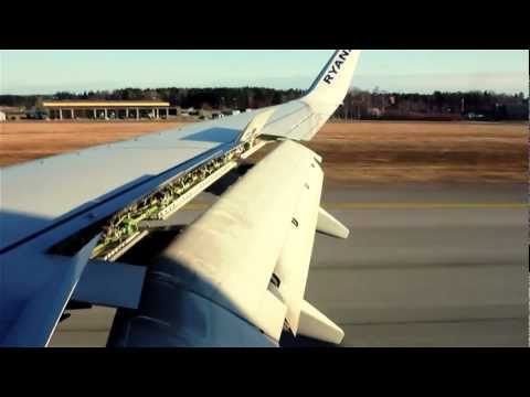 rynair 737 - FR3224 Arriving into Moss Rygge Lufthavn, runway 30 after an absolutely astonishing flight from Manchester Terminal 3. The approach was a bit rough, but the ...