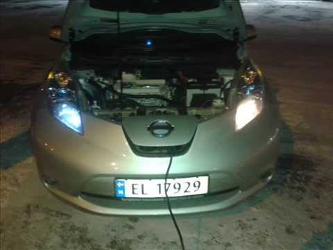 Nissan LEAF DIY: parking lights replacement /LED