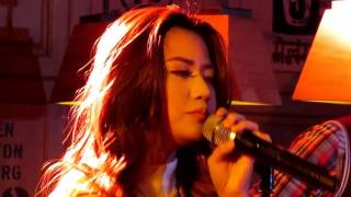Adele (Адель) - Morissette Amon Hello cover by Adele at the Coffee Bean for Stages Sessions