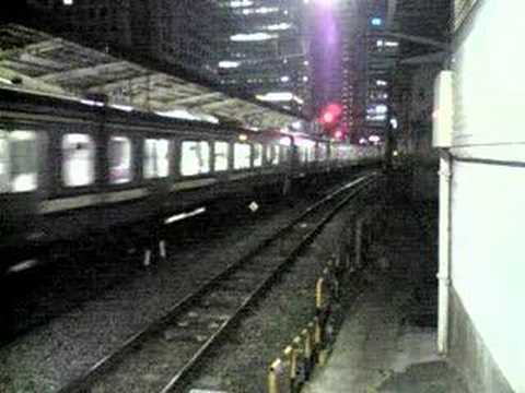 JR品川駅　横須賀線到着
