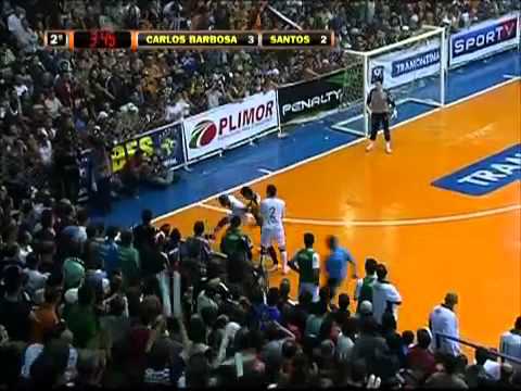 Carlos Barbosa - Os gols de Carlos Barbosa 4 x 3 Santos pela final da Liga Futsal 2011.